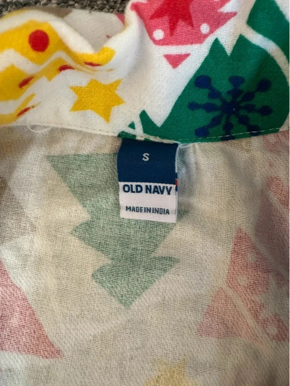 NWT! Women’s Old Navy two piece Christmas pajamas size small